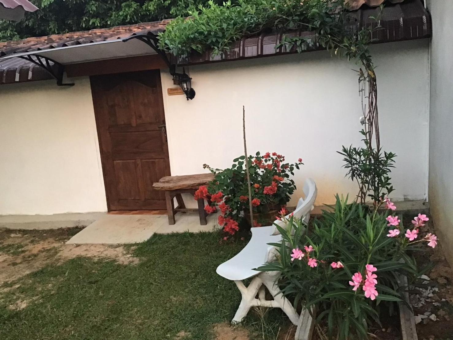 Serenity1 Homestay Chiang Dao Exterior photo